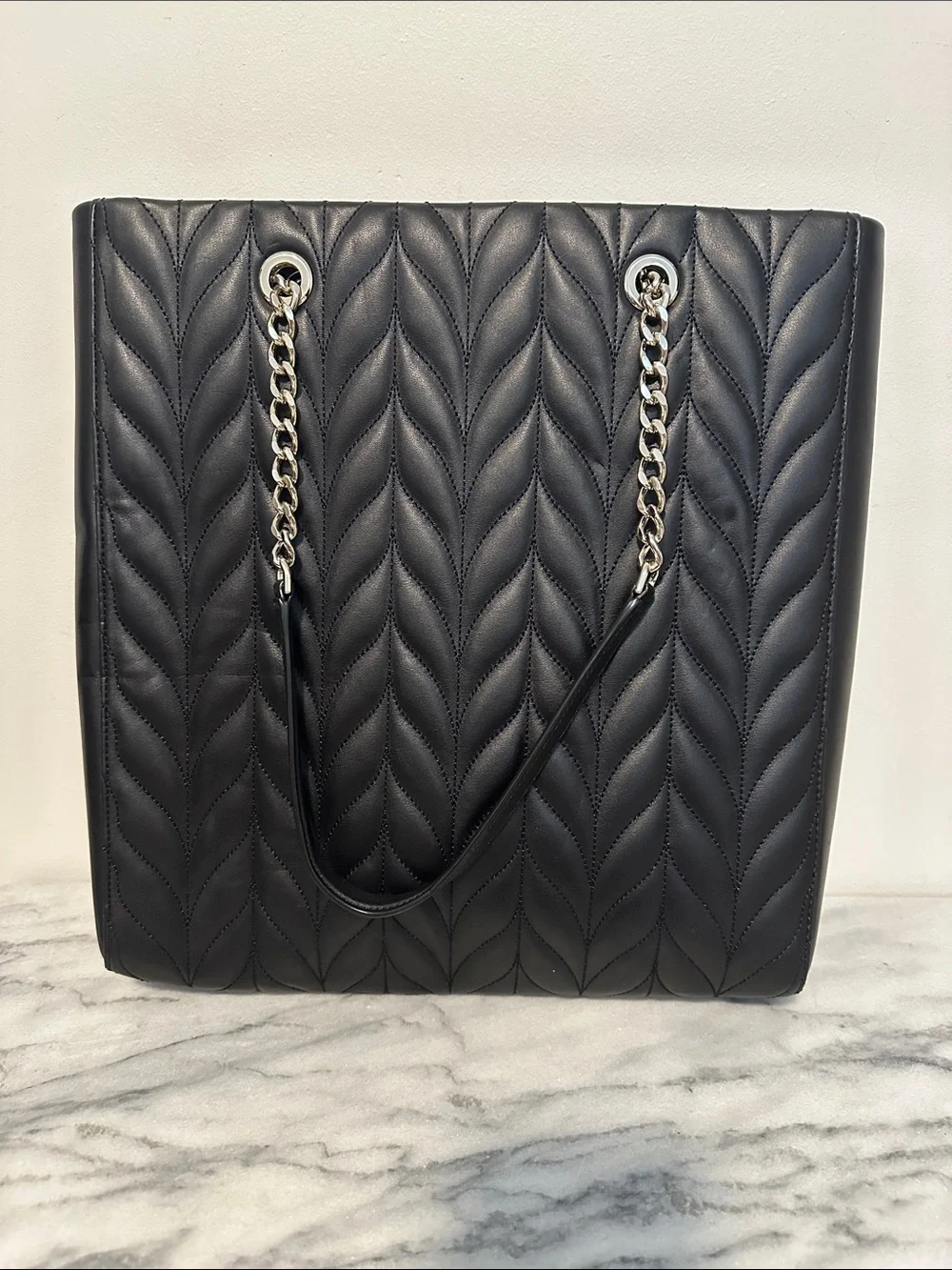 kate spade Black Briar lane Quilted Chevron Tote with Chain Handles NWOT